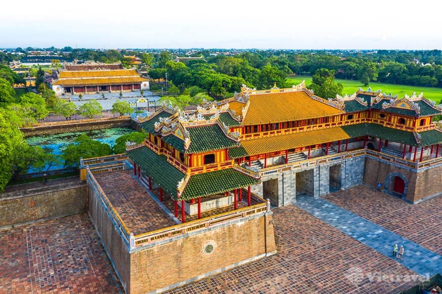 Đà Nẵng - Động Phong Nha - La Vang - Huế - Đà Nẵng